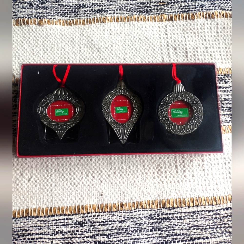 Beautiful Holiday Ornaments